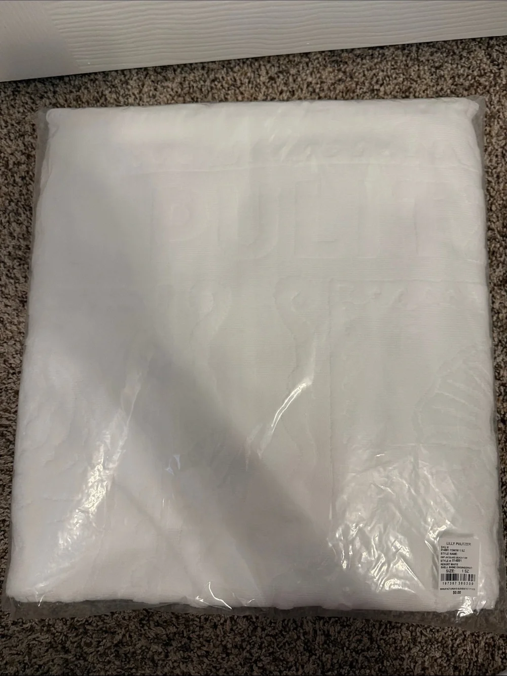 Brand New Lilly Pulitzer White Textured Beach Towel